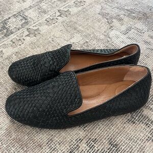 GENTLE SOULS BY KENNETH COLE 
Morgan Smoking Slipper size 7.5